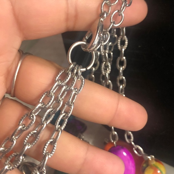 Colorful Beaded Necklace - Picture 5 of 8